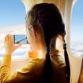 How to Get the Best Airfare Discounts for Families