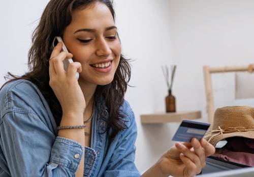 Tips for Avoiding Scams and Frauds When Traveling with Your Family
